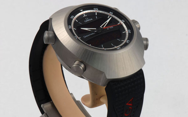 オメガ スピードマスター スーパーコピーZ‐33 325.92.43.79.01.001 オメガ スピードマスター スーパーコピーZ‐33 325.92.43.79.01.001