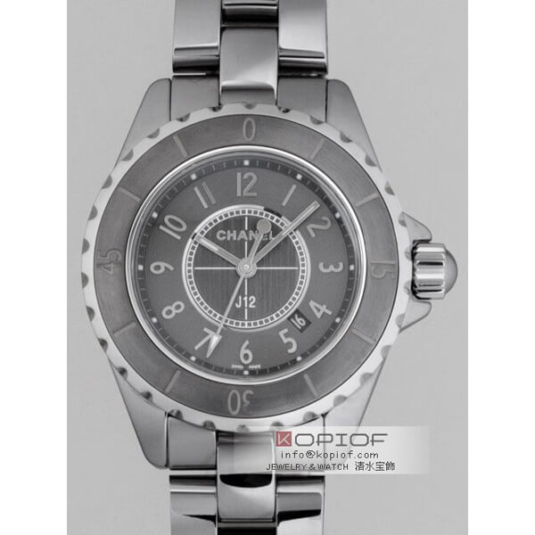 シャネルJ12 スーパーコピーシャネル クロマティック H2978 33mm チタンセラミックブレス 2011年新作 グレー