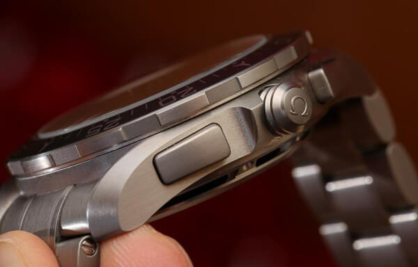 オメガ スピードマスター スーパーコピースカイウォーカー 318.90.45.79.01.001 オメガ スピードマスター スーパーコピースカイウォーカー 318.90.45.79.01.001