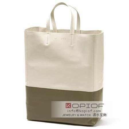 セリーヌ バッグ スーパーコピーレザー トートバッグ CABAS カバ オフホワイト×ウィローグリーン 16555 3ebt 010w セリーヌ バッグ スーパーコピーレザー トートバッグ CABAS カバ オフホワイト×ウィローグリーン 16555 3ebt 010w