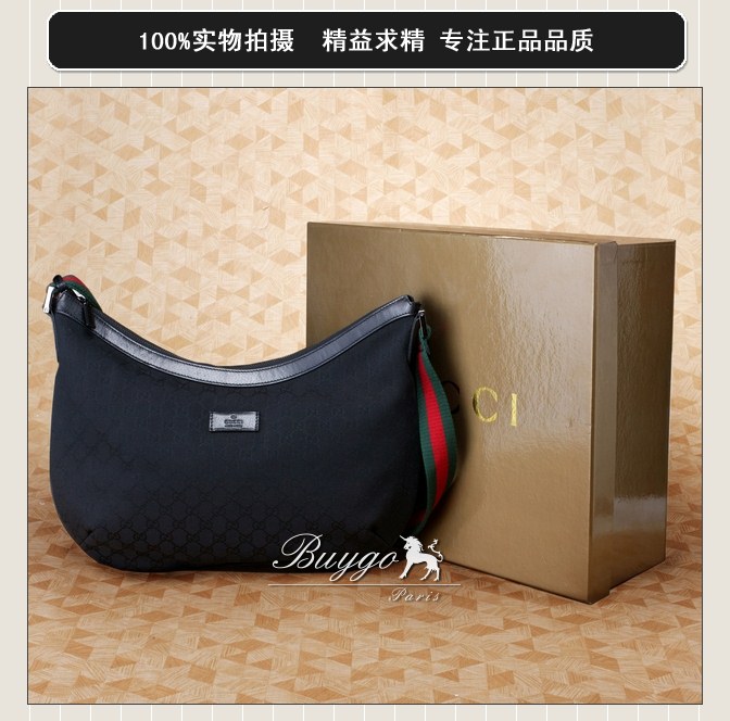 グッチ バッグ スーパーコピーグッチ GG柄 クロワッサン 斜め掛けショルダーバッグ 189752 F4F5R 1060 グッチ バッグ スーパーコピーグッチ GG柄 クロワッサン 斜め掛けショルダーバッグ 189752 F4F5R 1060