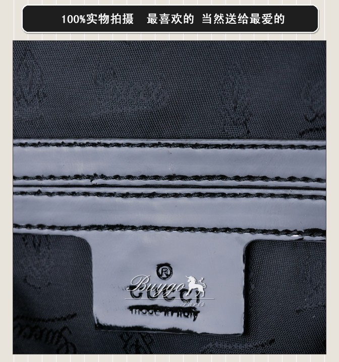 グッチ バッグ スーパーコピーグッチ ブラックプラス ショルダーバッグ 233268 FCIEG 9643 グッチ バッグ スーパーコピーグッチ ブラックプラス ショルダーバッグ 233268 FCIEG 9643