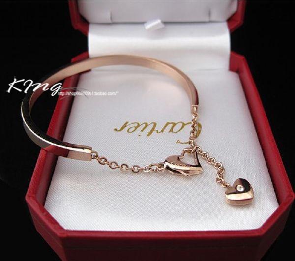 アクセサリーカルティエ ブレスレット・バングル br105 アクセサリーカルティエ ブレスレット・バングル br105