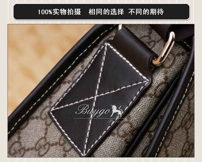 グッチ バッグ スーパーコピーグッチ ビニール 2012年春夏定番キャンバスGG柄斜め掛けショルダーバッグ 201732 FCIGX 8588 グッチ バッグ スーパーコピーグッチ ビニール 2012年春夏定番キャンバスGG柄斜め掛けショルダーバッグ 201732 FCIGX 8588