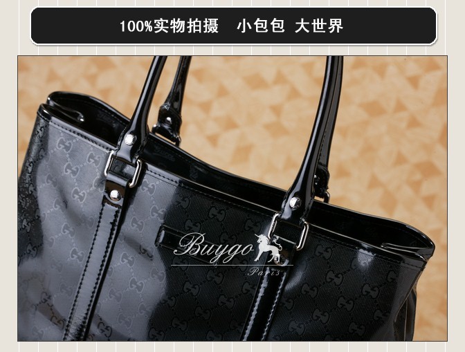 グッチ バッグ スーパーコピーグッチ トート ブラックGGコーティングファブリック 223668 FU49R 1000 グッチ バッグ スーパーコピーグッチ トート ブラックGGコーティングファブリック 223668 FU49R 1000