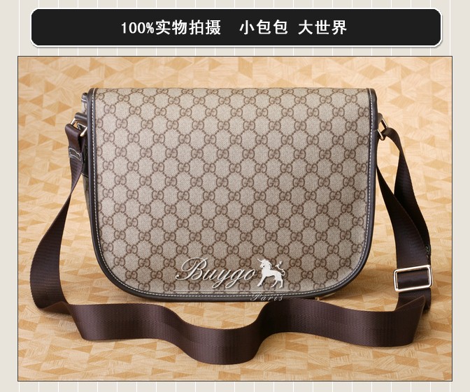 グッチ バッグ スーパーコピーグッチ ビニール 2012年春夏定番キャンバスGG柄斜め掛けショルダーバッグ 201732 FCIGX 8588 グッチ バッグ スーパーコピーグッチ ビニール 2012年春夏定番キャンバスGG柄斜め掛けショルダーバッグ 201732 FCIGX 8588