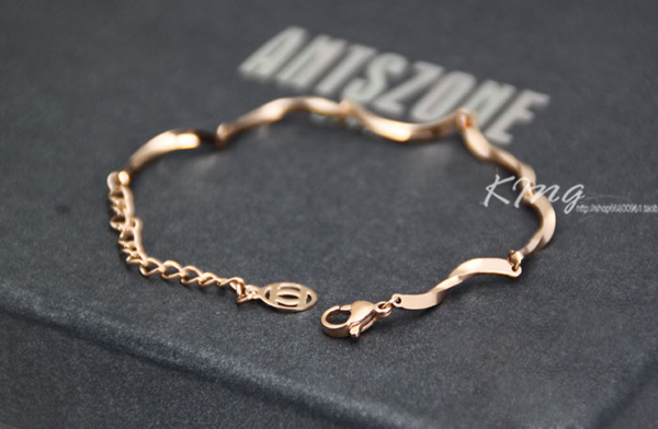 アクセサリーカルティエ ブレスレット・バングル br024 アクセサリーカルティエ ブレスレット・バングル br024