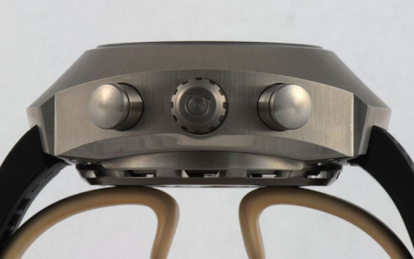 オメガ スピードマスター スーパーコピーZ‐33 325.92.43.79.01.001 オメガ スピードマスター スーパーコピーZ‐33 325.92.43.79.01.001