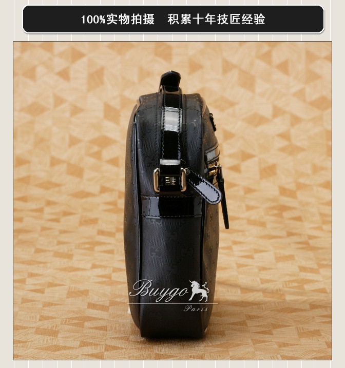 グッチ バッグ スーパーコピーグッチ ブラックプラス ショルダーバッグ 233268 FCIEG 9643 グッチ バッグ スーパーコピーグッチ ブラックプラス ショルダーバッグ 233268 FCIEG 9643