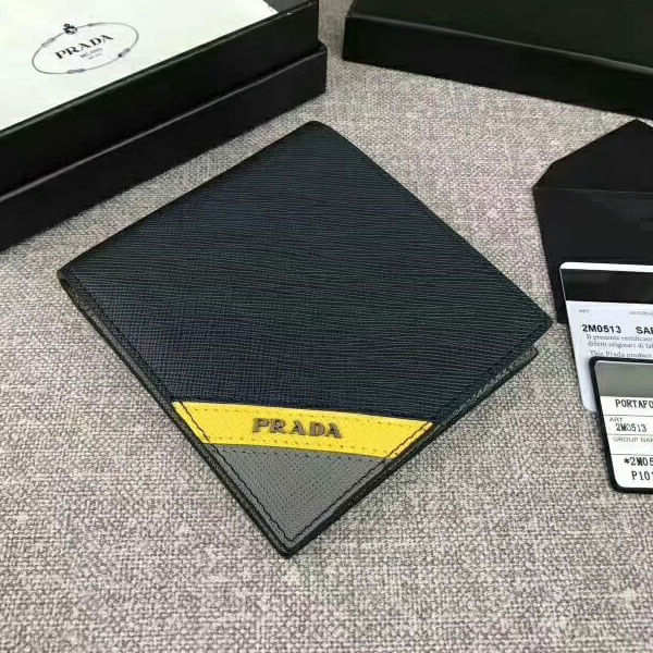 プラダ 財布コピーサフィアーノカーフ 折りたたみ財布 2M0513 2EG0 SAFFIANO