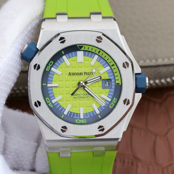オーデマ ピゲ ロイヤルオーク オフショア ダイバー 42mm ライムグリーン 15710ST.OO.A038CA.01