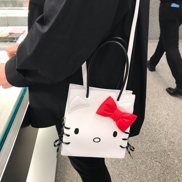 2020年人気新作超限定 バレンシアガコピー【バレンシアガ&amp;Hello Kittyコラボ】Shopping Tote XXS