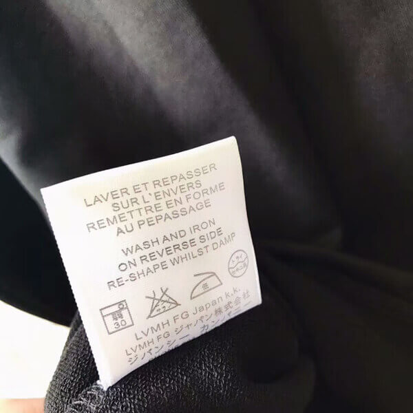 新作大人気 バレンシアガ パーカー パーカー コピー 日本未入荷サイズ HOODIE SWEATER 'バレンシアガ' 新作大人気 バレンシアガ パーカー パーカー コピー 日本未入荷サイズ HOODIE SWEATER 'バレンシアガ'