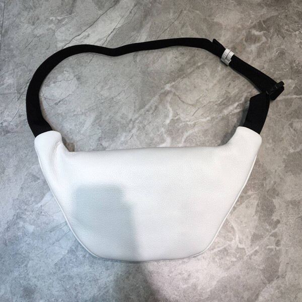 バレンシアガ ウエストポーチ スーパーコピー バレンシアガ ベルトバッグ Everyday leather バレンシアガ ウエストポーチ スーパーコピー バレンシアガ ベルトバッグ Everyday leather