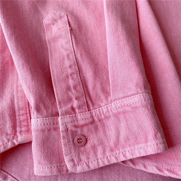 バレンシアガ 偽物 トンシャツ バレンシアガ トーンオントーンのマザーオブパールボタン バレンシアガ 偽物 トンシャツ バレンシアガ トーンオントーンのマザーオブパールボタン