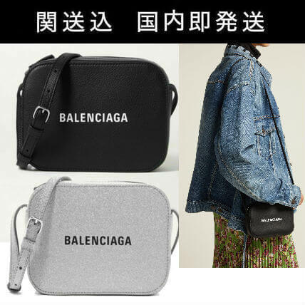 バレンシアガ バッグ 安い ショルダーバッグ コピー エブリデイ カメラバッグ XS グレー BAL GREY(1165) バレンシアガ バッグ 安い ショルダーバッグ コピー エブリデイ カメラバッグ XS グレー BAL GREY(1165)