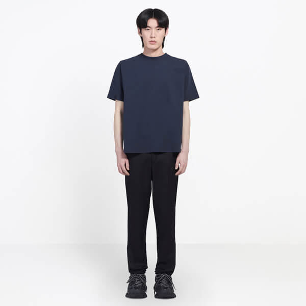 バレンシアガ tシャツ 偽物 大人カジュアル DROOPY ロゴ Tシャツ バレンシアガ tシャツ 偽物 大人カジュアル DROOPY ロゴ Tシャツ