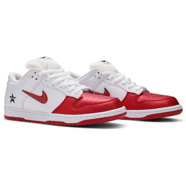 シューズ スニーカー 偽物 シュプリーム ナイキ SB Dunk Low WEEK 2 AW