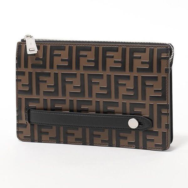 フェンディ クラッチバッグ コピー フェンディ モンスターMen's Embossed Logo7VA350-A46X-F145H フェンディ クラッチバッグ コピー フェンディ モンスターMen's Embossed Logo7VA350-A46X-F145H
