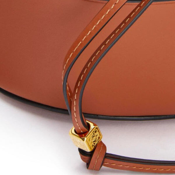 ロエベ【入手困難】人気急上昇中 ロエベ バルーンバッグ コピー ナッパカーフスキン 6色 326.76AC30 ロエベ【入手困難】人気急上昇中 ロエベ バルーンバッグ コピー ナッパカーフスキン 6色 326.76AC30