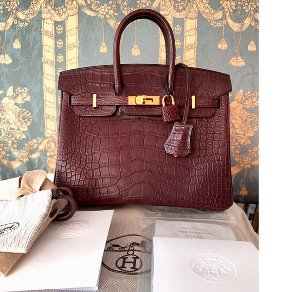 エルメス バーキン25 アリゲーターマット ボルドー x ゴールド金具 エルメス バーキン25 アリゲーターマット ボルドー x ゴールド金具