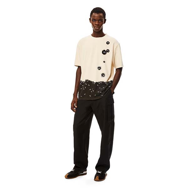 素敵に着こなしてますね ロエベ トトロ tシャツ 21SS ダストバニー コピー H848341X01 素敵に着こなしてますね ロエベ トトロ tシャツ 21SS ダストバニー コピー H848341X01