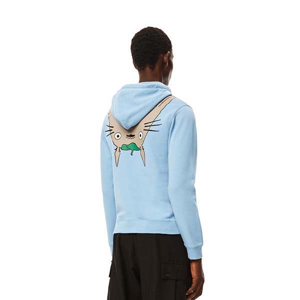 素敵に着こなしてますね ロエベ×となりのトトロ*コットンフーディ カラバリ 素敵に着こなしてますね ロエベ×となりのトトロ*コットンフーディ カラバリ