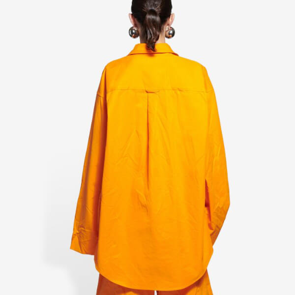 バレンシアガ◆OVERSIZE ボタンダウンシャツ 偽物 658806TKP077541 バレンシアガ◆OVERSIZE ボタンダウンシャツ 偽物 658806TKP077541