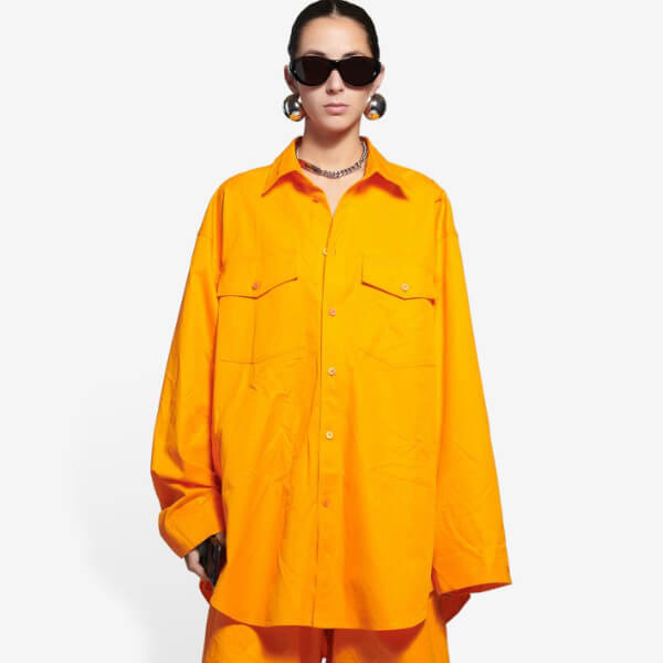 バレンシアガ◆OVERSIZE ボタンダウンシャツ 偽物 658806TKP077541 バレンシアガ◆OVERSIZE ボタンダウンシャツ 偽物 658806TKP077541