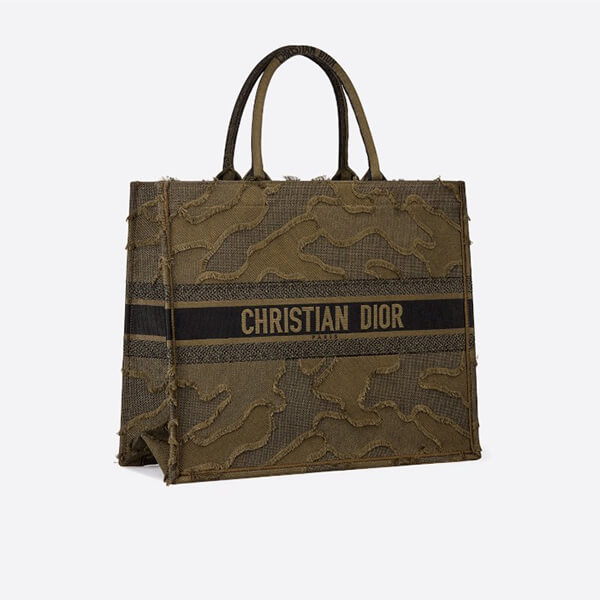日本未入荷◆ディオール◆ディオール BOOK TOTE カモフラージュ トート偽物 M1286ZWAH_M989 日本未入荷◆ディオール◆ディオール BOOK TOTE カモフラージュ トート偽物 M1286ZWAH_M989