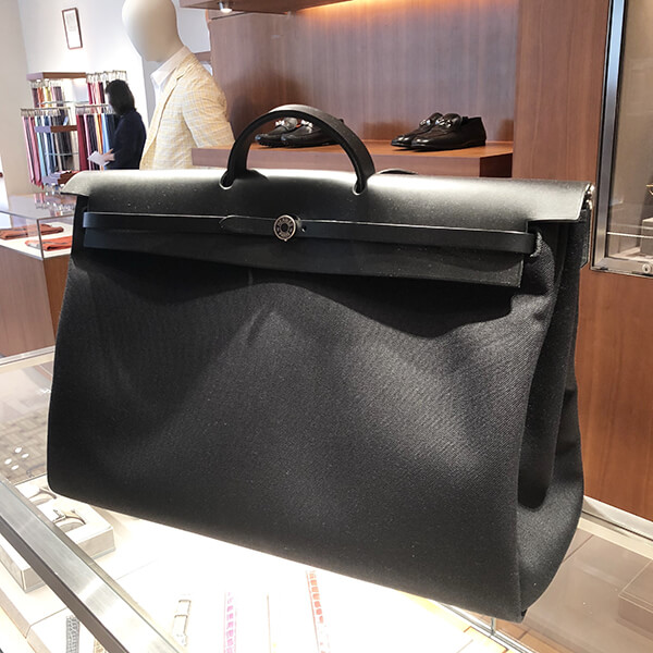 エルメス 2020&quot;HERBAG ZIP Retourne Cabine&quot;NOIR/TOILE MILITAIRE