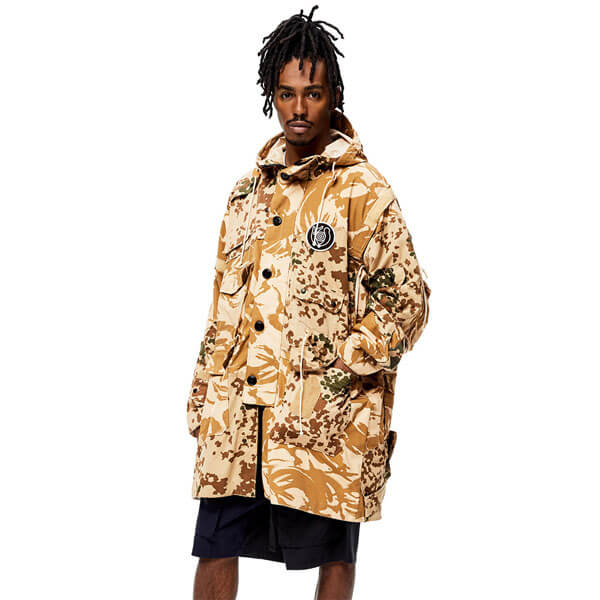 ロエベ 新作*21SS*カモフラージュ パッチワーク パーカ 偽物 H664Y02W03 ロエベ 新作*21SS*カモフラージュ パッチワーク パーカ 偽物 H664Y02W03