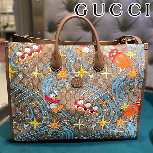限定コラボ!グッチxDISNEY★ドナルドダック★ラージトート650037 2O4AT 8679 限定コラボ!グッチxDISNEY★ドナルドダック★ラージトート650037 2O4AT 8679