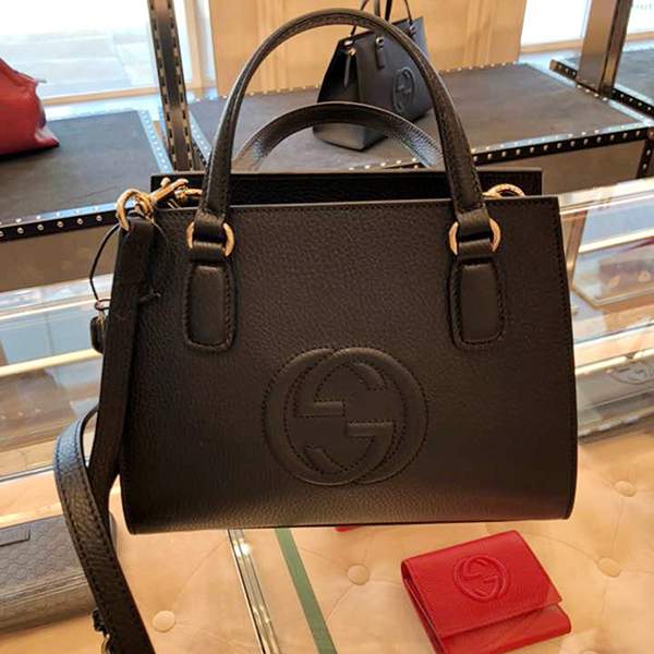 グッチGGエンボス入ミニハンドバッグ 偽物 607722 CAO0G 2754 グッチGGエンボス入ミニハンドバッグ 偽物 607722 CAO0G 2754