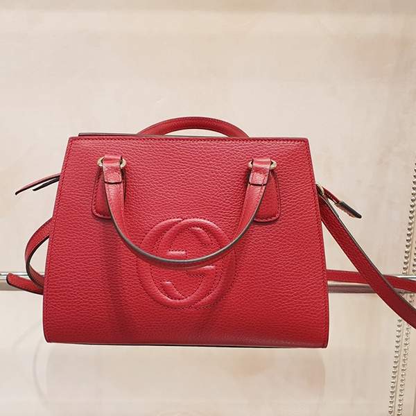 グッチGGエンボス入ミニハンドバッグ 偽物 607722 CAO0G 2754 グッチGGエンボス入ミニハンドバッグ 偽物 607722 CAO0G 2754