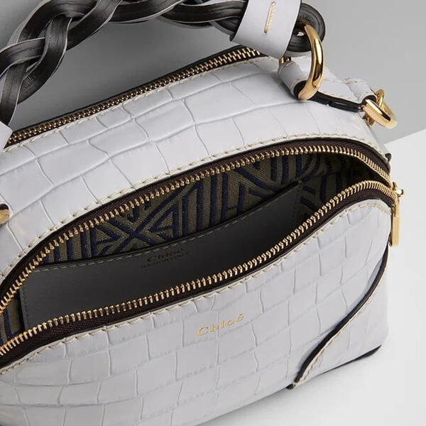 クロエ「DARIA」ミニチェーンバッグスーパーコピーCHC20WS362D4925A クロエ「DARIA」ミニチェーンバッグスーパーコピーCHC20WS362D4925A