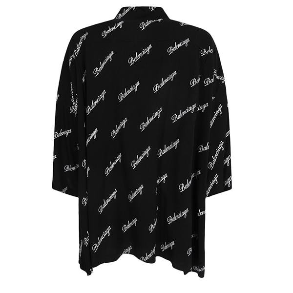 新作★ バレンシアガ★オーバーサイズロゴシャツ 偽物 595038TJLY91070 新作★ バレンシアガ★オーバーサイズロゴシャツ 偽物 595038TJLY91070