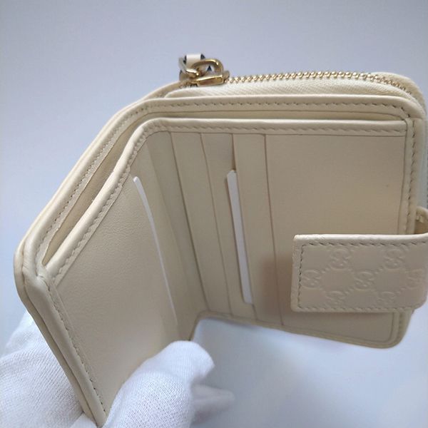 大人気グッチ GG シマ レザー折りたたみ コンパクト財布コピー449395 BMJ1G 大人気グッチ GG シマ レザー折りたたみ コンパクト財布コピー449395 BMJ1G