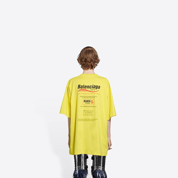 バレンシアガ★ボクシードライクリーニングTシャツコピー651795TKVF83866 バレンシアガ★ボクシードライクリーニングTシャツコピー651795TKVF83866