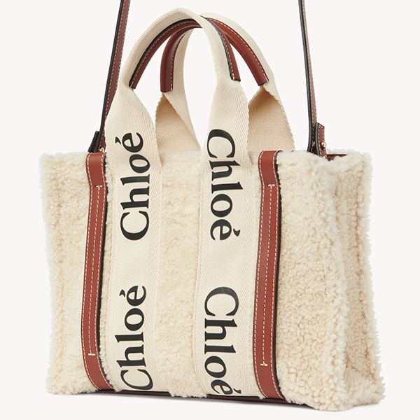 クロエ WOODY 偽物 トートバッグ コピー シリング ストラップ付small tote CHC21WS397F586J1 クロエ WOODY 偽物 トートバッグ コピー シリング ストラップ付small tote CHC21WS397F586J1