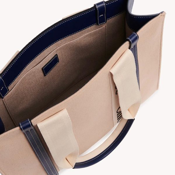 クロエ WOODY 偽物 ミディアム ウールカシミアトートバッグ CHC21WS383F7020B クロエ WOODY 偽物 ミディアム ウールカシミアトートバッグ CHC21WS383F7020B