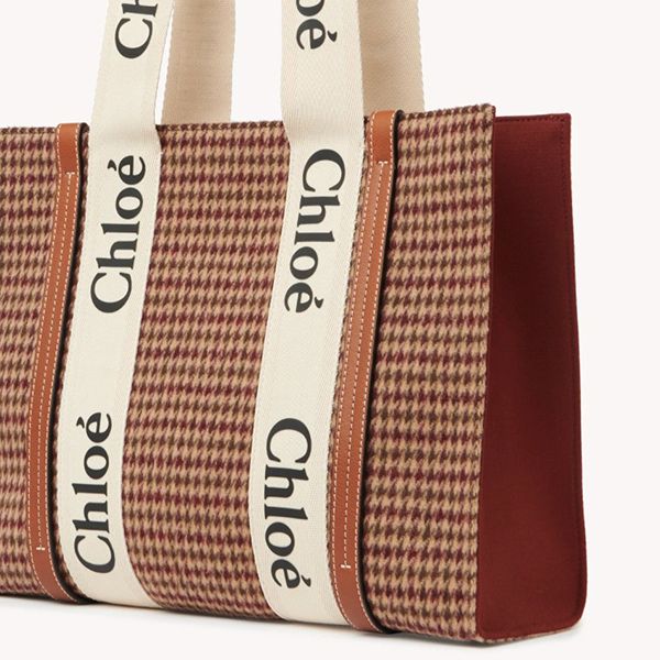クロエ WOODY 偽物 ミディアム ウールカシミアトートバッグ CHC21WS383F7020B クロエ WOODY 偽物 ミディアム ウールカシミアトートバッグ CHC21WS383F7020B