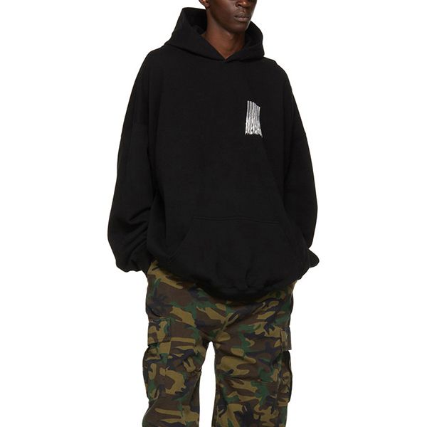 バレンシアガ バーコード ロゴ オーバーサイズ パーカーコピー 651799TKVE61070 バレンシアガ バーコード ロゴ オーバーサイズ パーカーコピー 651799TKVE61070