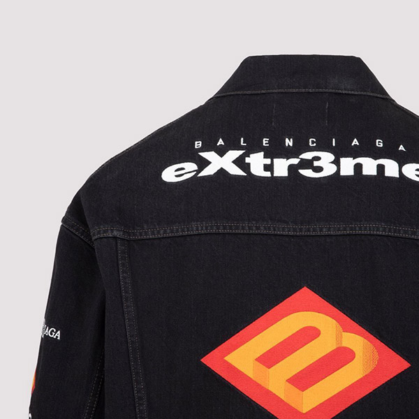 バレンシアガ デニムジャケット コピー★Gamer Denim ブラックジャケット 664810TBP471055 バレンシアガ デニムジャケット コピー★Gamer Denim ブラックジャケット 664810TBP471055