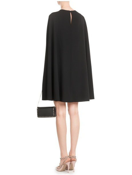 VALENTINO ロックスタッド チェーンクロスボディバッグ LW2P0372BOL 0NO ブラック ヴァレンティノ 財布 コピー