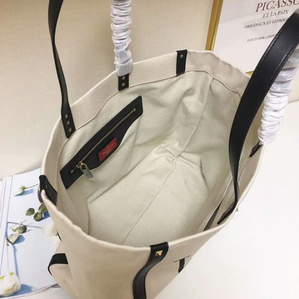ヴァレンティノ トートバッグスーパーコピー Valentino 19AW新作 大人気 Vltnトートバッグ